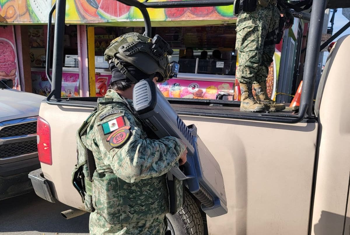 Los hechos se registraron este lunes en un domicilio ubicado entre la Privada Mora y la calle Del Valle, donde se reportaron varios estallidos. Foto: Border Zoom