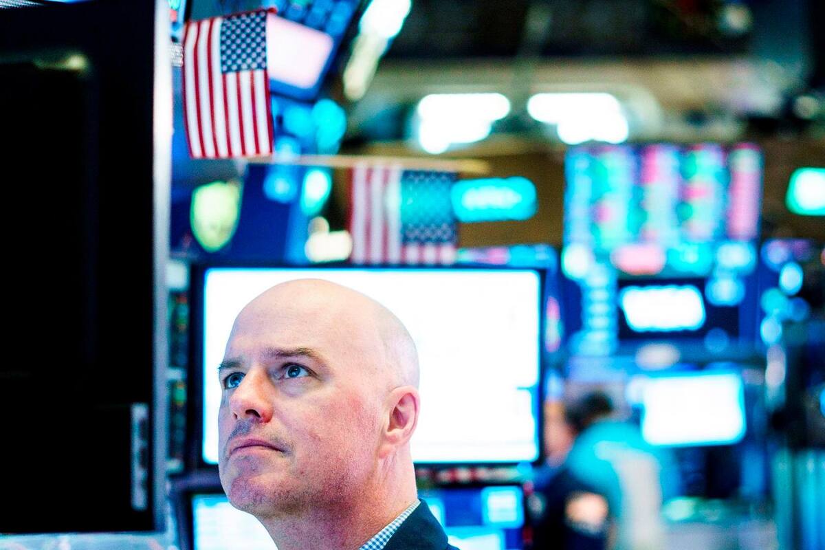 Wall Street cierra mixto, con avance del 0.61 % en el Dow y récord en S&P 500