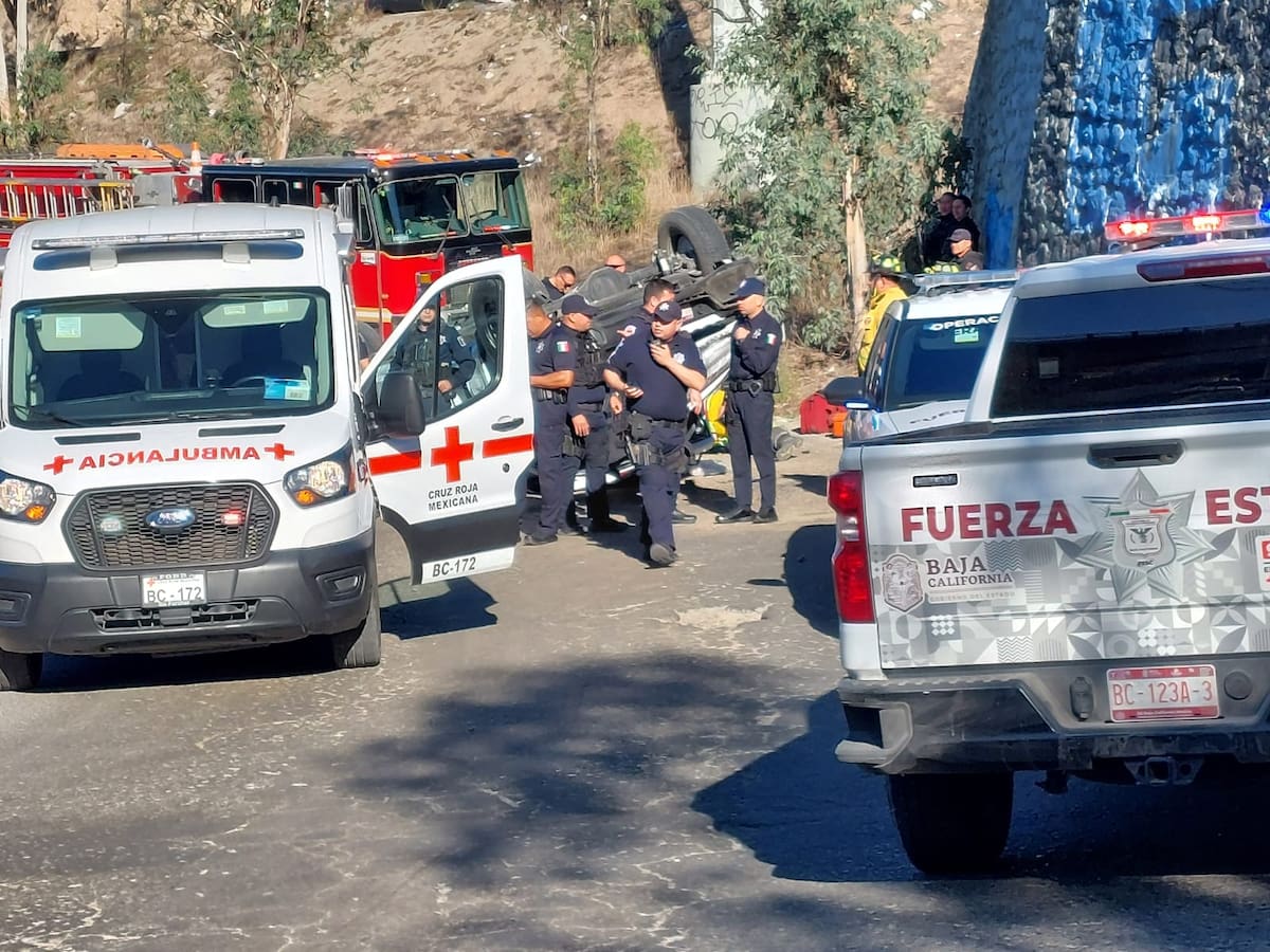 El incidente ocurrió en el retorno del Libramiento Sur para incorporarse al bulevar Cuauhtémoc Sur. Foto: Sergio Ortiz