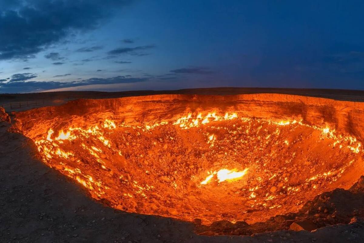 El misterio del cráter de Darvaza: ¿qué provoca el fuego de "las puertas del infierno"?