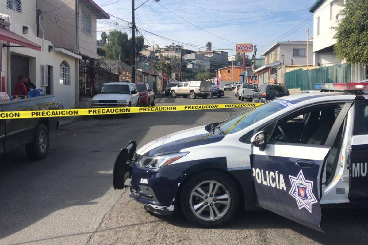 Mueren dos y lesionan a uno tras ataque en la colonia Independencia