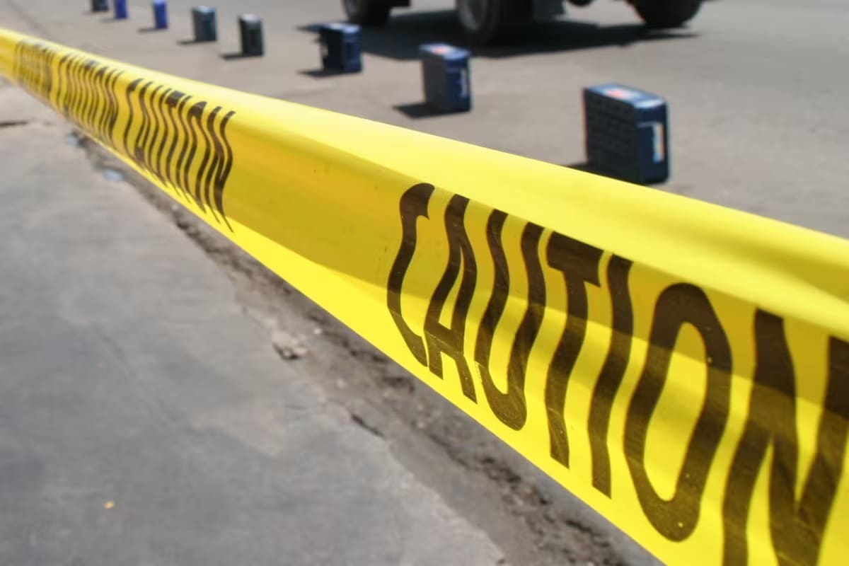 Continúa sin identificar hombre hallado sin vida en carretera a San Felipe