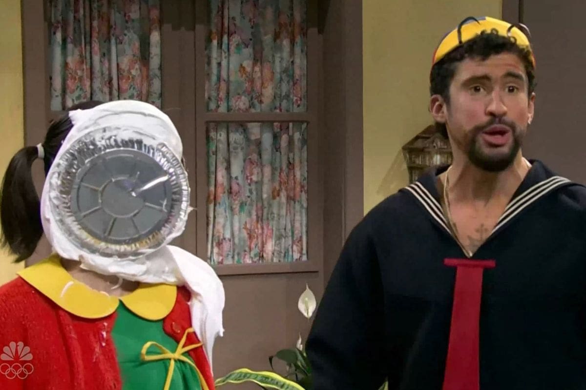 Bad Bunny causa furor en SNL al transformarse en “Quico” de “El Chavo del 8″