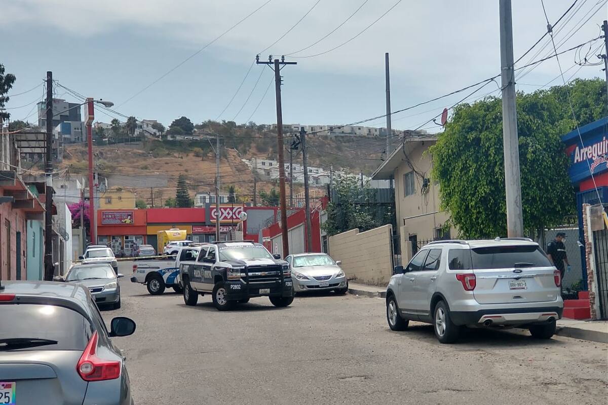 Dos ataques simultáneos con arma de fuego