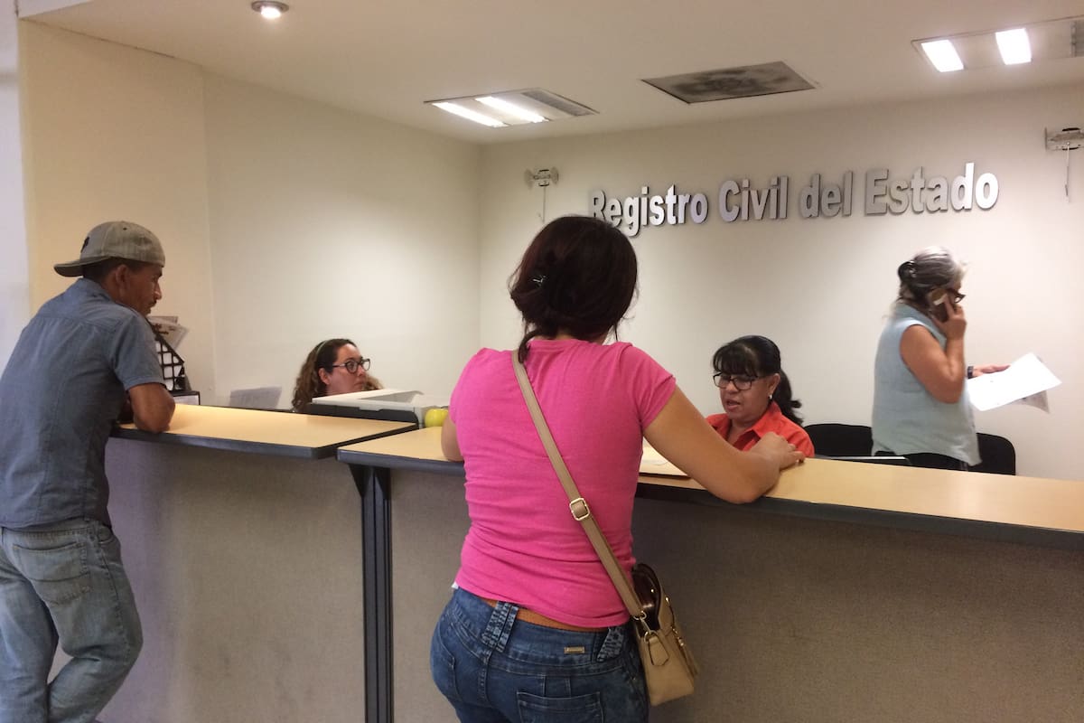Registro civil exhorta a revisar con anticipación documentos para el regreso a clases en SLRC
