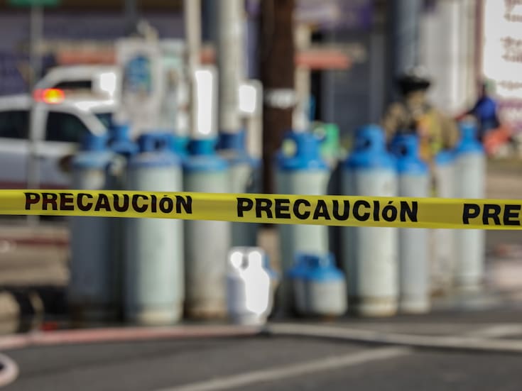 Dos accidentes seguidos de vehículos que transportan gas LP