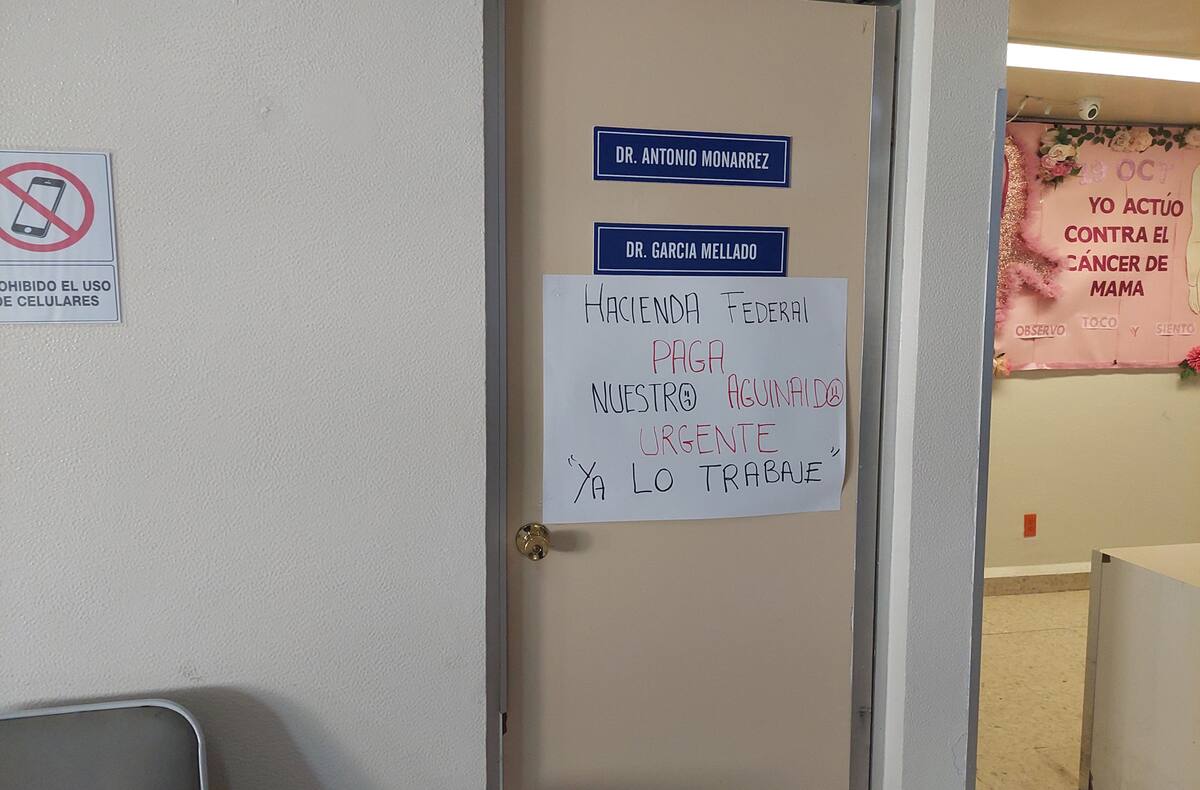 Personal médico proporcionó información sobre la situación que atraviesan médicos y enfermeras dentro del hospital.