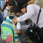 Ante el inicio del nuevo ciclo escolar en México, si tus hijos llevan mochila en la espalda esto es lo que NO deben hacer a diario para tener lesiones a futuro