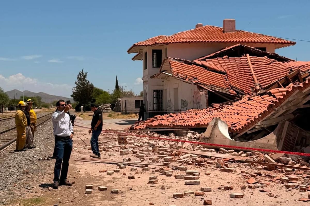 Colapsa emblemática estación de tren de Magdalena de Kino