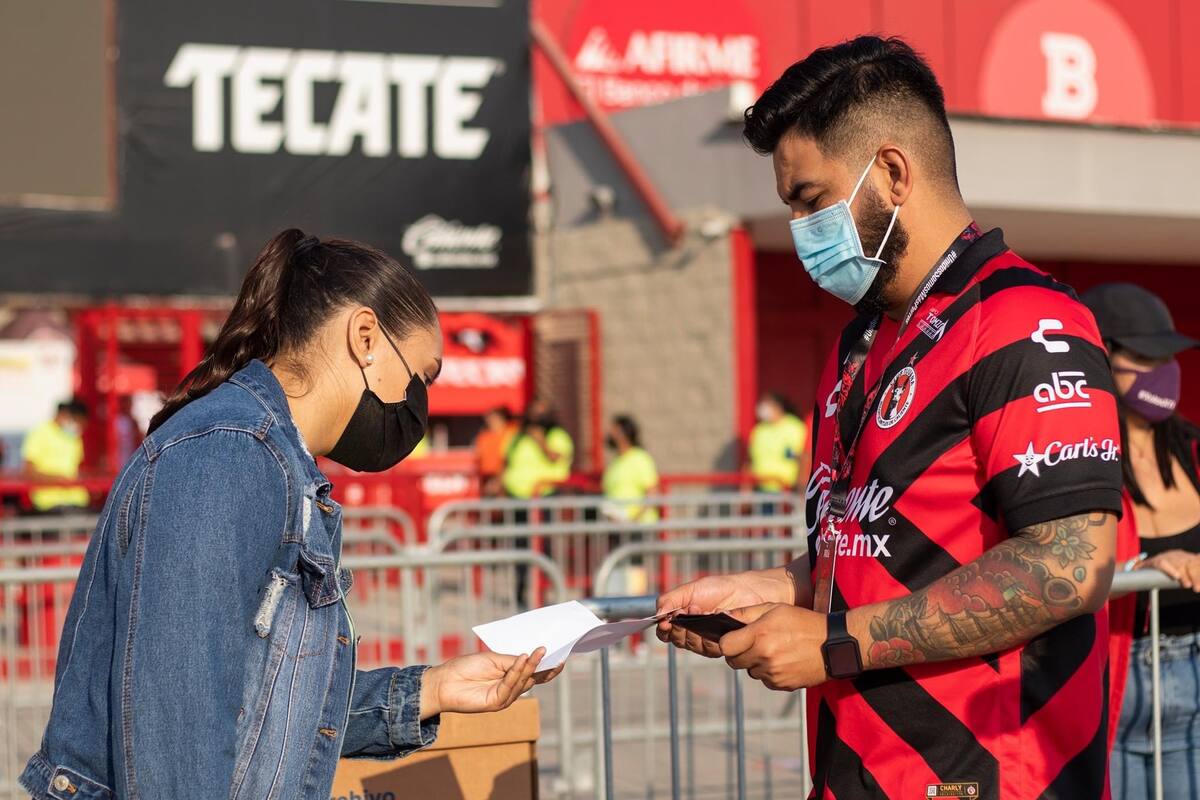 Poca respuesta en regreso de aficionados de Xolos