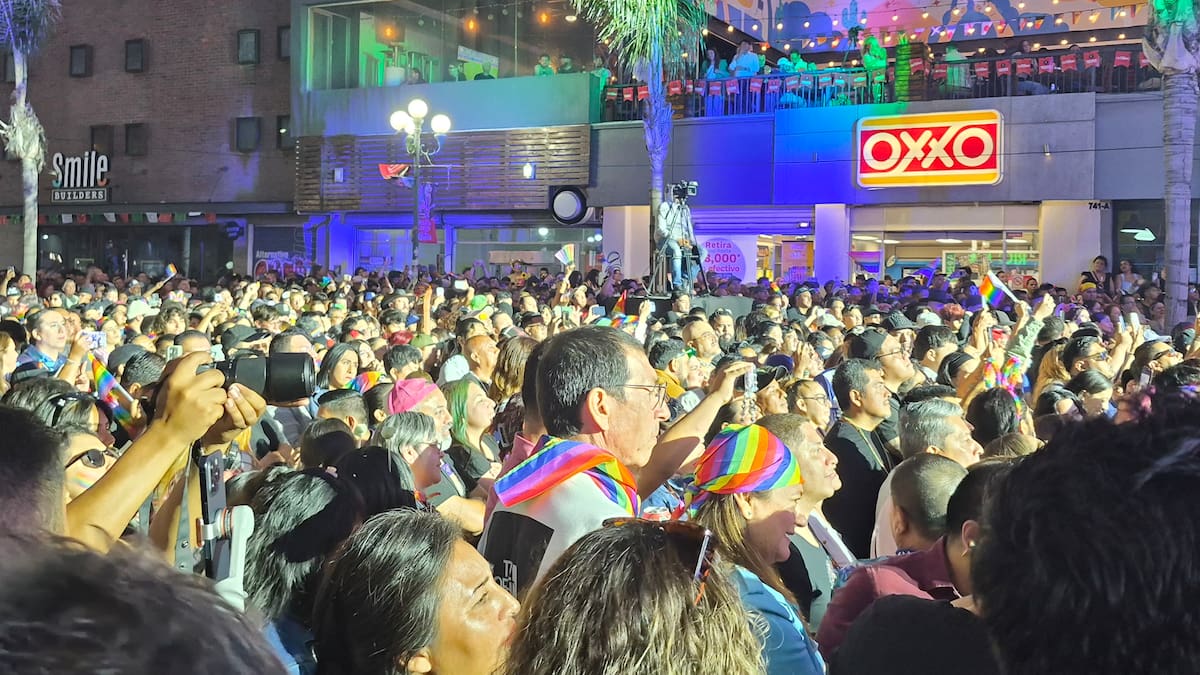 Pride impulsa ventas en la avenida Revolución; comercios reportan hasta 40% más consumo