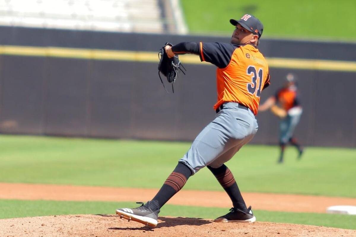 Ulises López quiere jugar junto a su hermano Irving