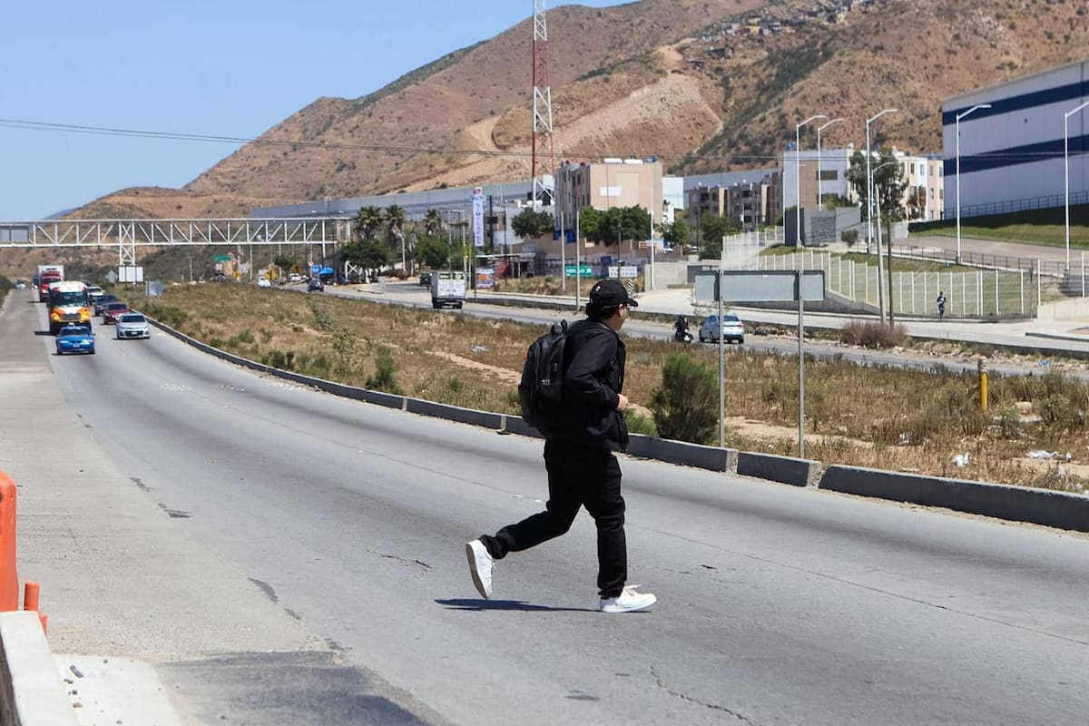 Vecinos exigen puente peatonal urgente en el bulevar 2000 tras accidentes