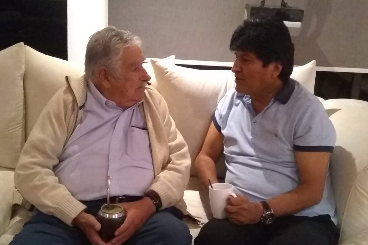 José Mujica se reúne con Evo Morales durante su visita a la CDMX