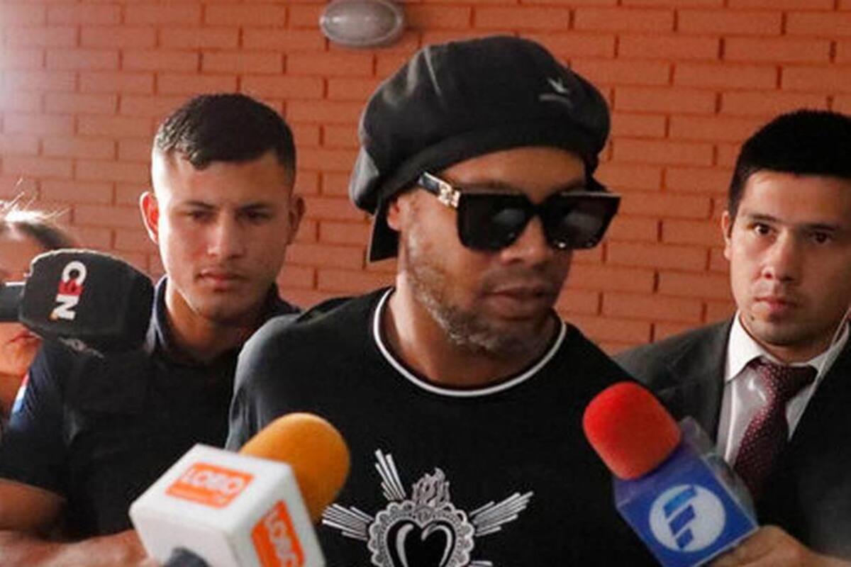 ¡En libertad! Ronaldinho fue liberado por Fiscalía de Asunción
