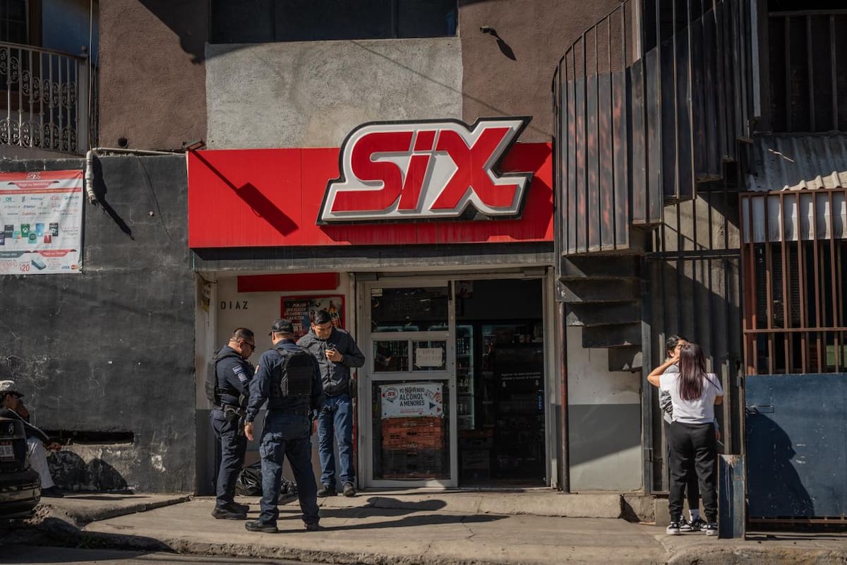 Un menor de 16 años resultó herido de bala y otro joven fue rescatado con vida luego de un operativo en la colonia Buena Vista. Foto: Border Zoom