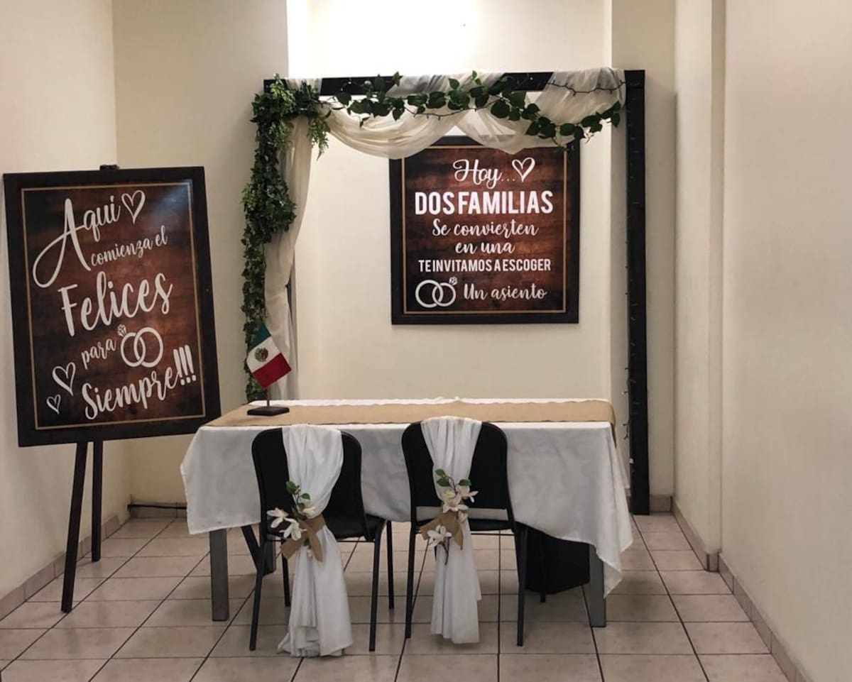 El gobierno municipal de Rosarito mantiene abierta su convocatoria para un enlace colectivo y gratuito con la meta de unir entre 200 y 250 parejas, de las cuales más de 180 ya se han inscrito. Foto: Carmen Gutierrez