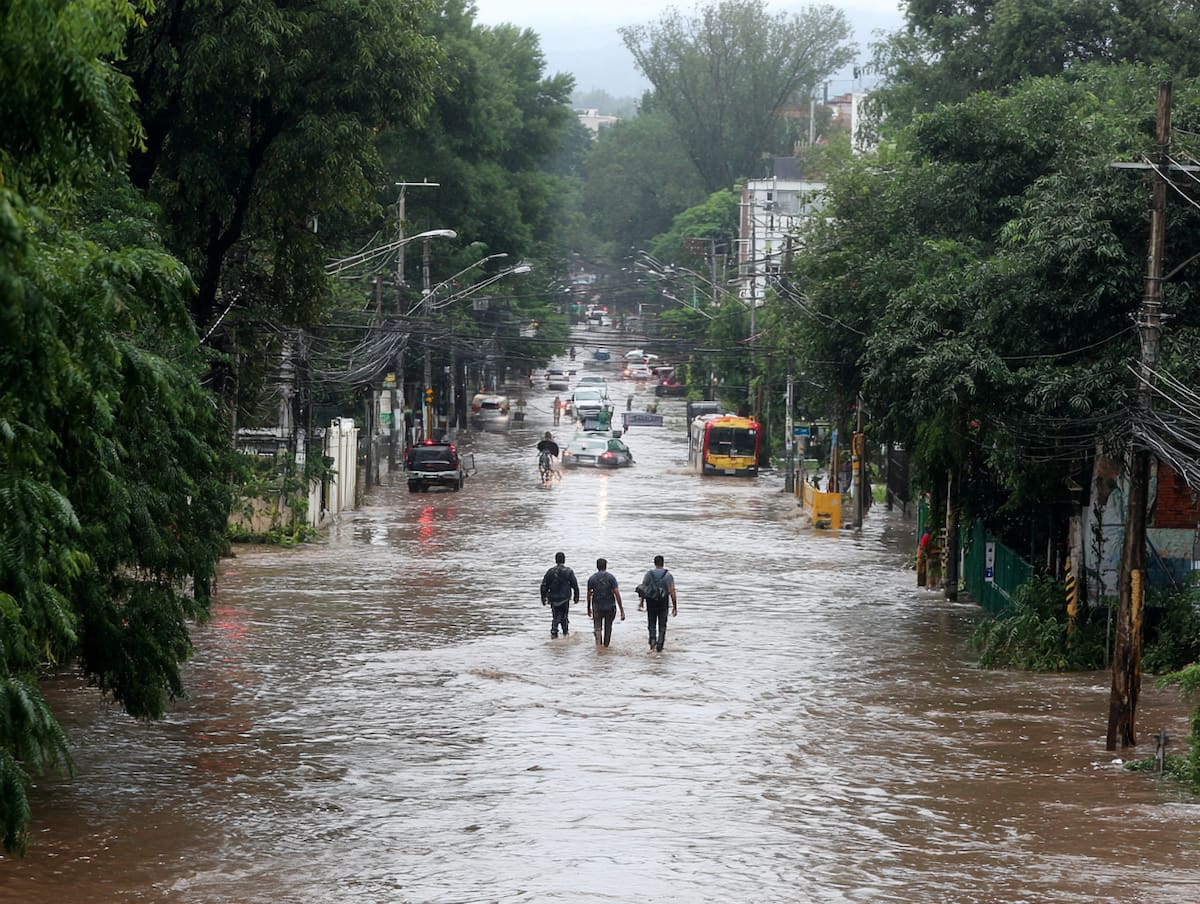 Para el jueves 21, viernes 22 y sábado 23 de agosto de 2025, el SMN prevé lluvias intensas en varios estados de México, causadas por el monzón mexicano y otros sistemas meteorológicos.