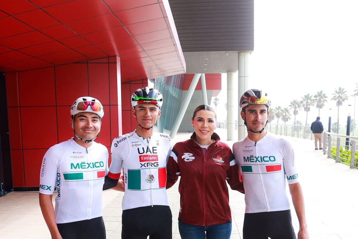 Reunión de los mejores ciclistas de Baja California y México