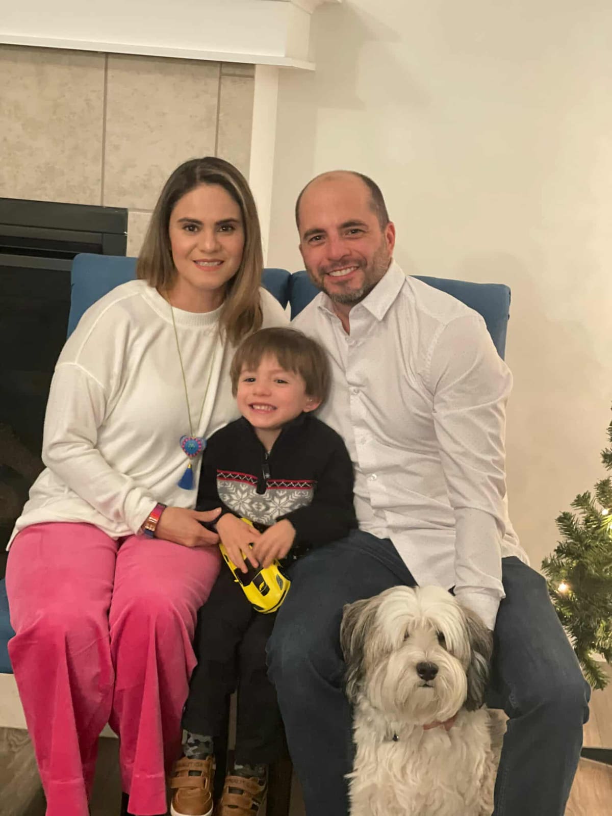 Su padre, Fernando, inició la campaña “Juntos por Marco” para pedir el apoyo de la comunidad y darle a su hijo una mejor calidad de vida. Foto: Cortesía