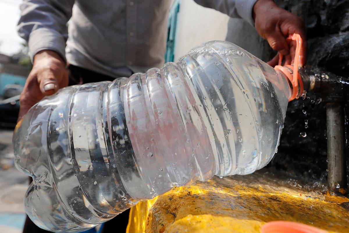 INEGI: Solo el 52,3% de la población mexicana tiene acceso regular al agua potable