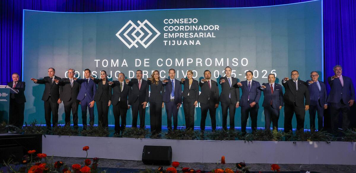 Toma de protesta de la mesa directiva del CCE Tijuana para el periodo 2025-26.