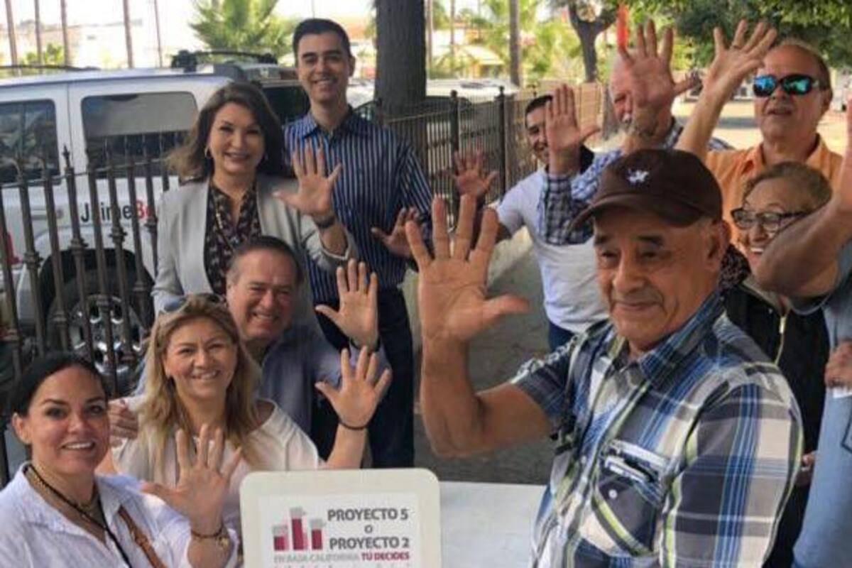 Ciudadanos de BC votan por periodo de gubernatura