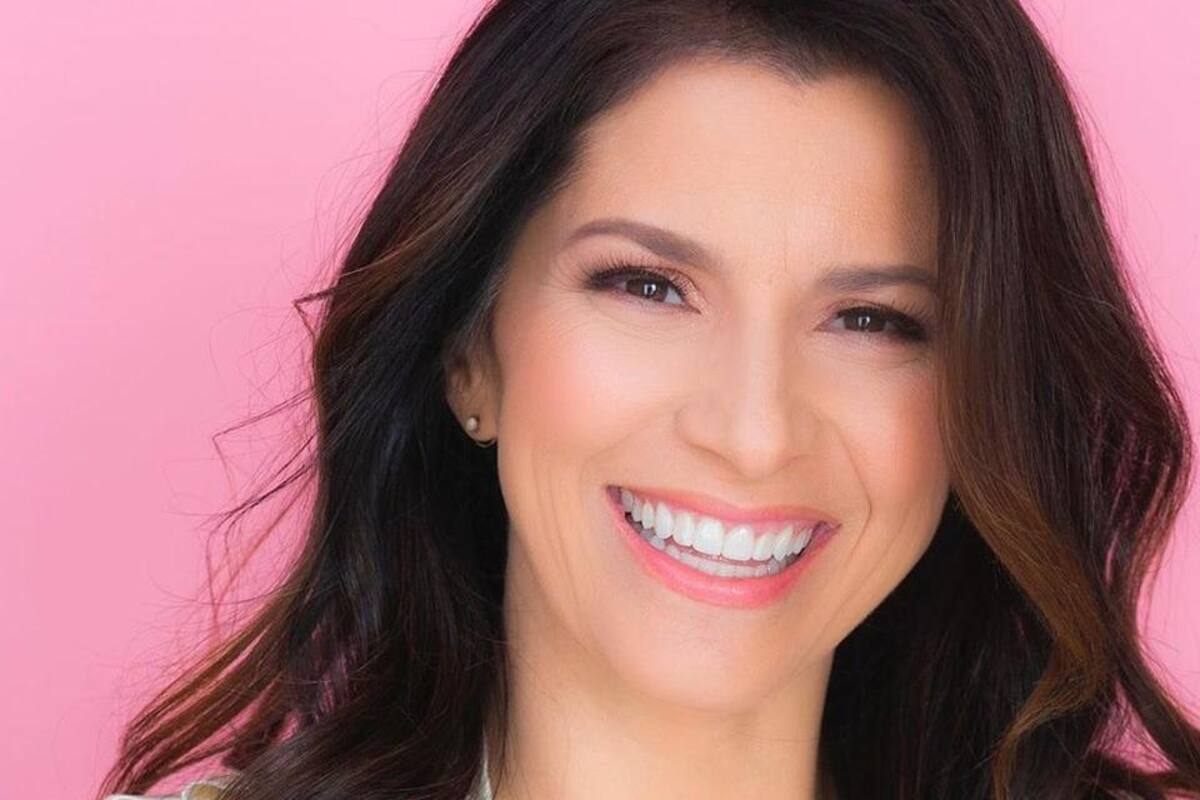 Alessandra Rosaldo halagada de que Victoria Ruffo sea fan de Sentidos Opuestos