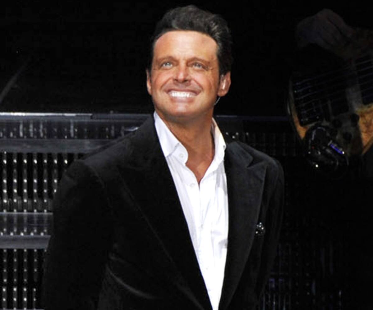 Luis Miguel ya es suegro por partida doble.