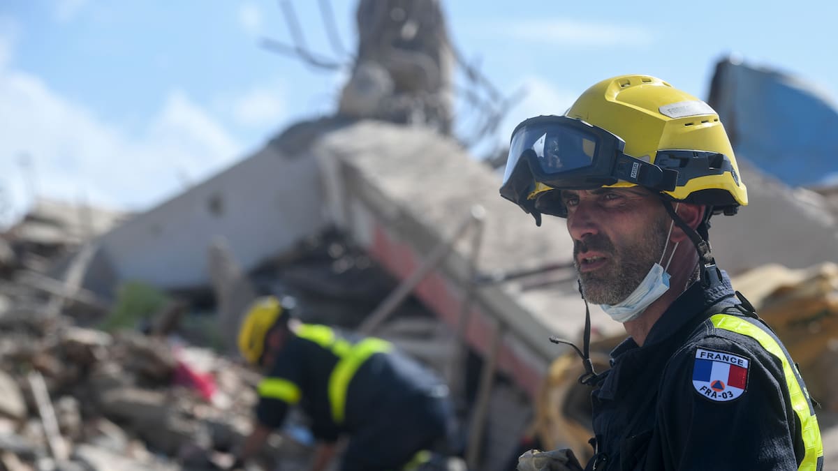 Nueve días después de los terremotos en Venezuela: familias mantienen la búsqueda, aumentan las víctimas y continúan los esfuerzos de rescate