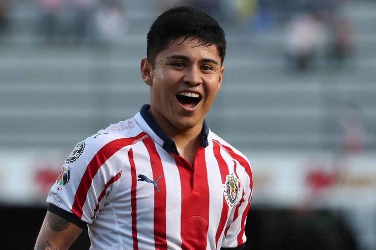 Mazatlán FC otro club que pelearía por adquirir a la "Chofis" López