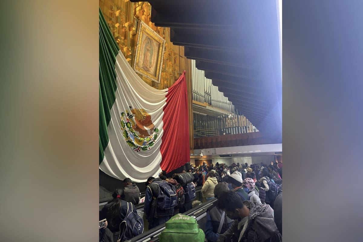 Aplican pruebas Covid y vacunas contra influenza a caravana migrante