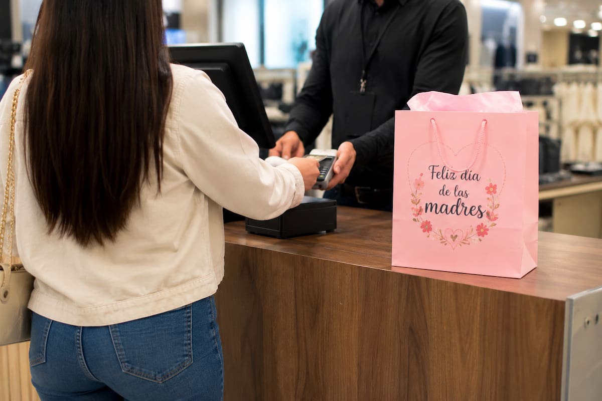 Comercio de Tijuana espera fuerte repunte por Día de las Madres