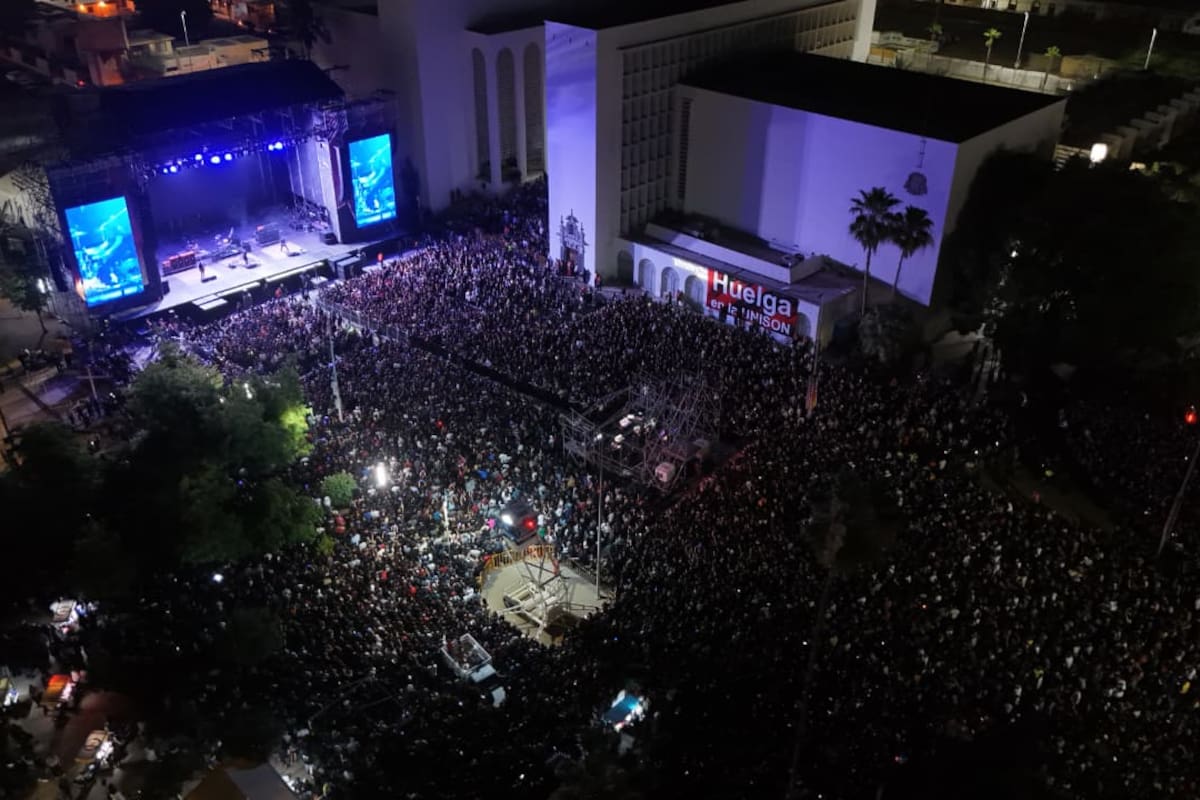 Más de 55 mil personas vibran con el rock en la segunda noche de las Fiestas del Pitic 2026, con Molotov y El Tri como protagonistas