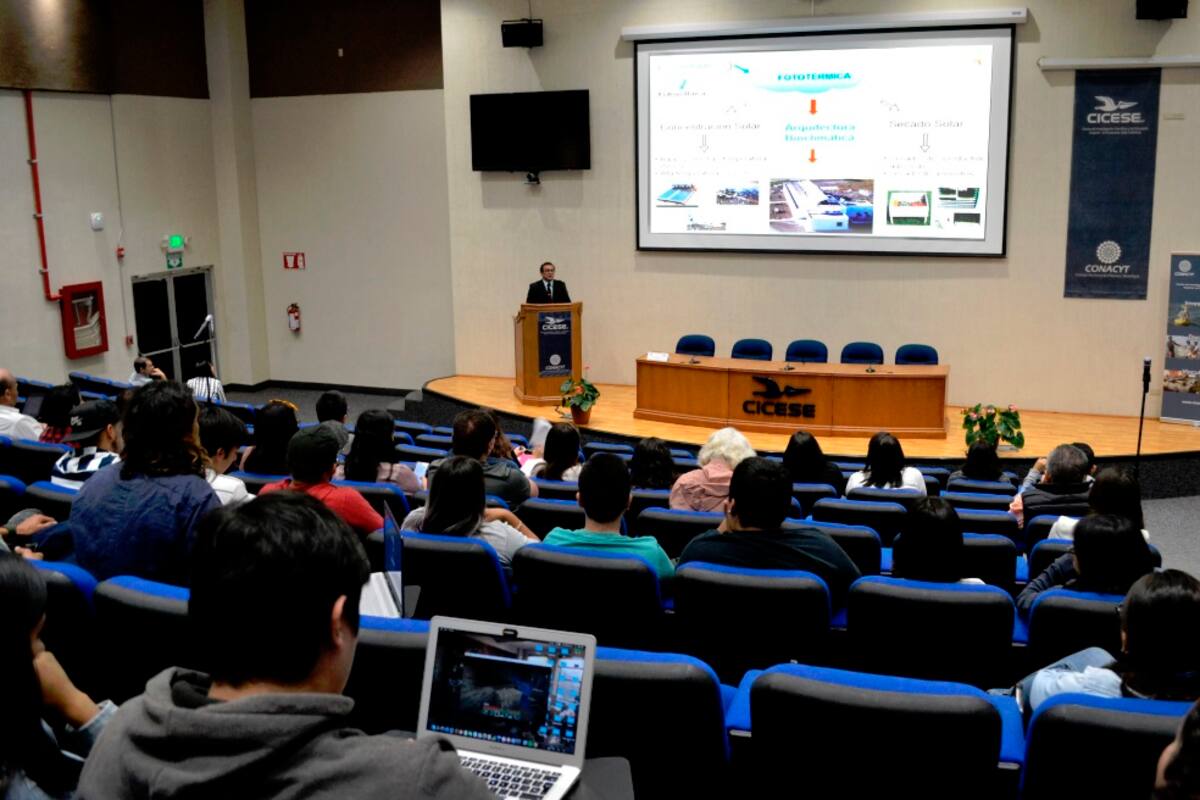 Realizan en Cicese VI Foro de Energías Renovables