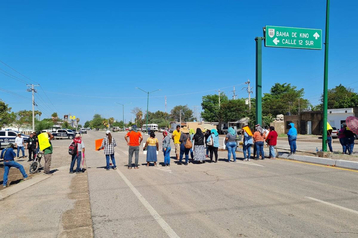 Pobladores de "El Triunfito" bloquean carretera a Kino; exigen servicio de electricidad y agua potable