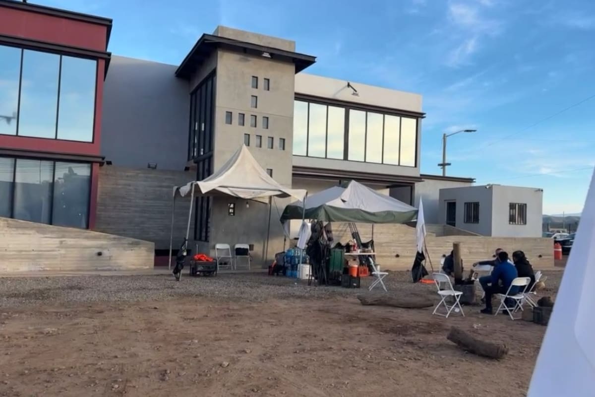 Continuará toma de oficinas en San Quintín hasta que sesione la comisión especial