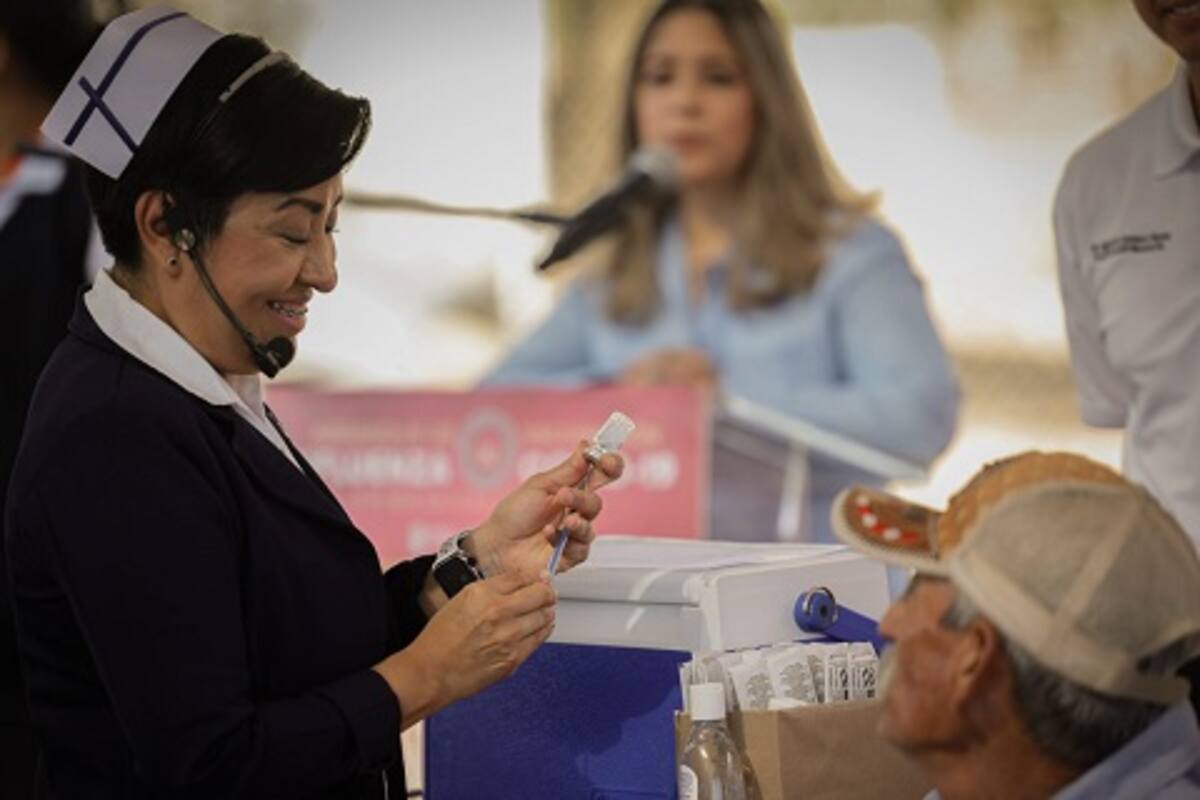 Secretaría de Salud reporta avances en vacunación y disminución de casos de Covid-19 e influenza