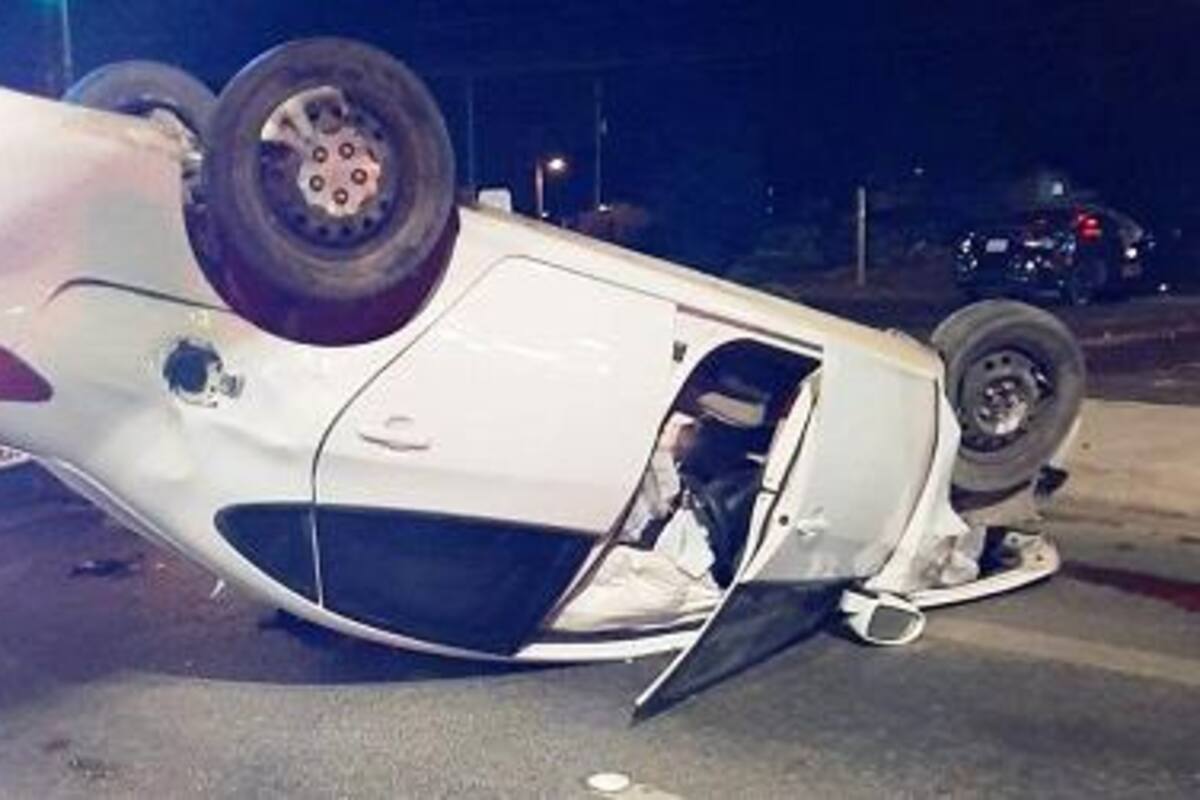 Lo arrestan tras causar volcadura