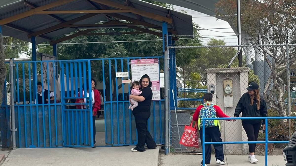 Madres denuncian presuntos abusos de maestra contra niños especiales de CAM Rosarito