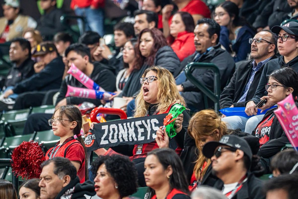 Los Burrocebras fueron superados por Guaymas para empezar su año. Foto: Border Zoom