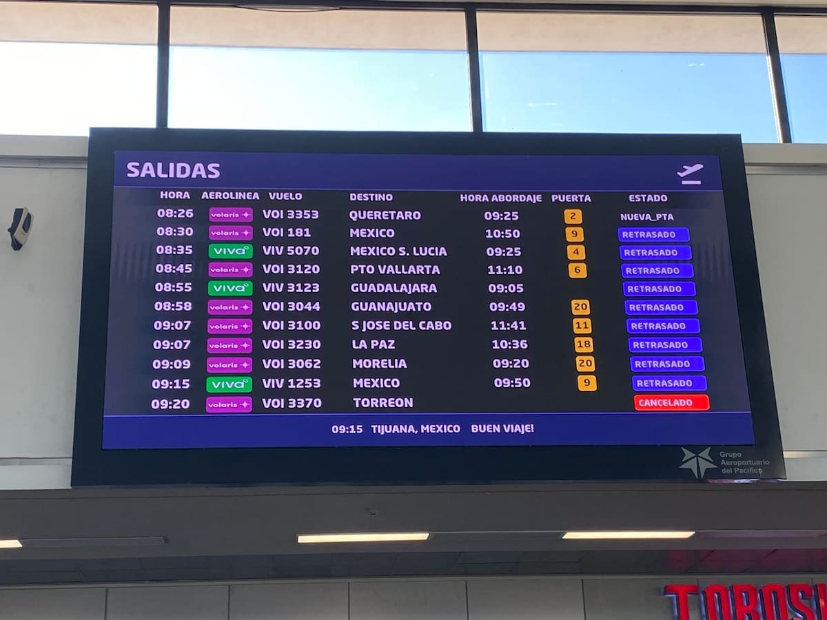 Usuarios permanecen desde hace días “haciendo escala” en las instalaciones del complejo. Foto: Emmanuel Castañeda