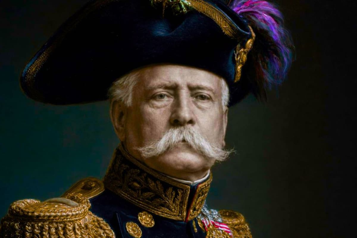 Combatió contra Francia, se exilió en París y terminó sosteniendo la espada de Napoleón: La historia de Porfirio Díaz