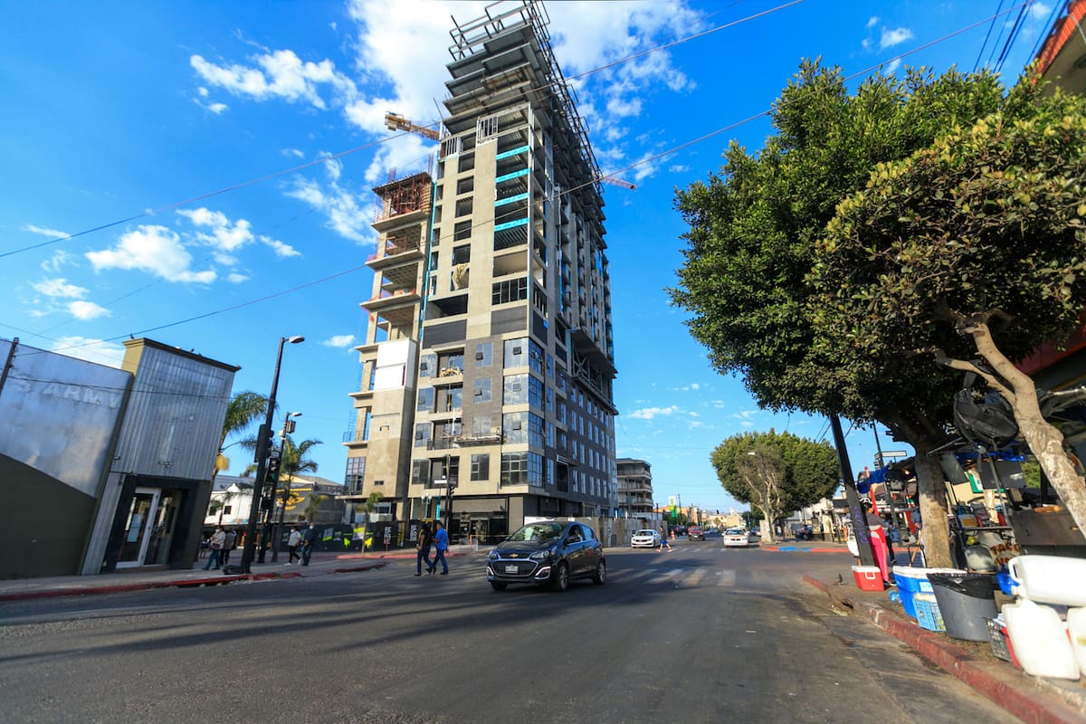 Continúa crecimiento de edificios en Tijuana