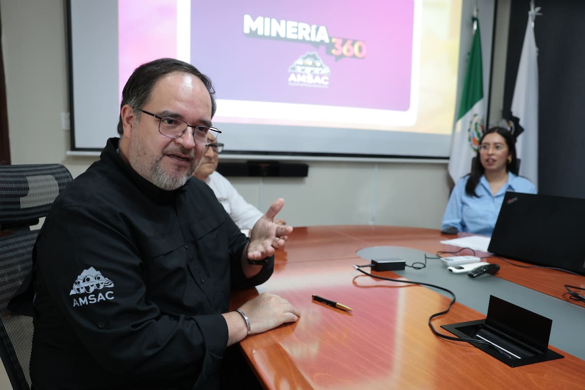 Presentan el podcast Minería 360
