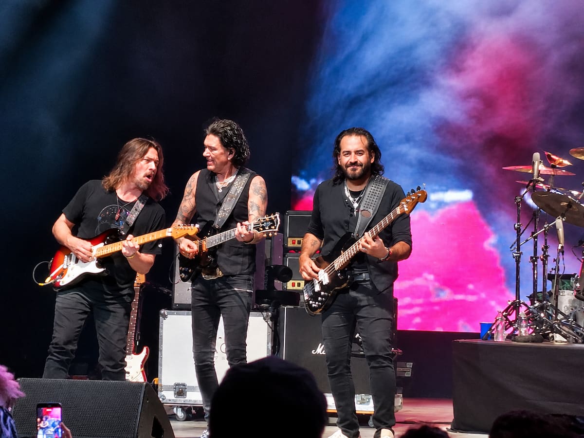 Caifanes hizo vibrar el Cal Coast Credit Union Open Air Theatre con canciones como “Afuera”, “Viento” y “Nubes”, durante su recorrido por California, luego de presentarse en Baja California. Foto: Andrea García