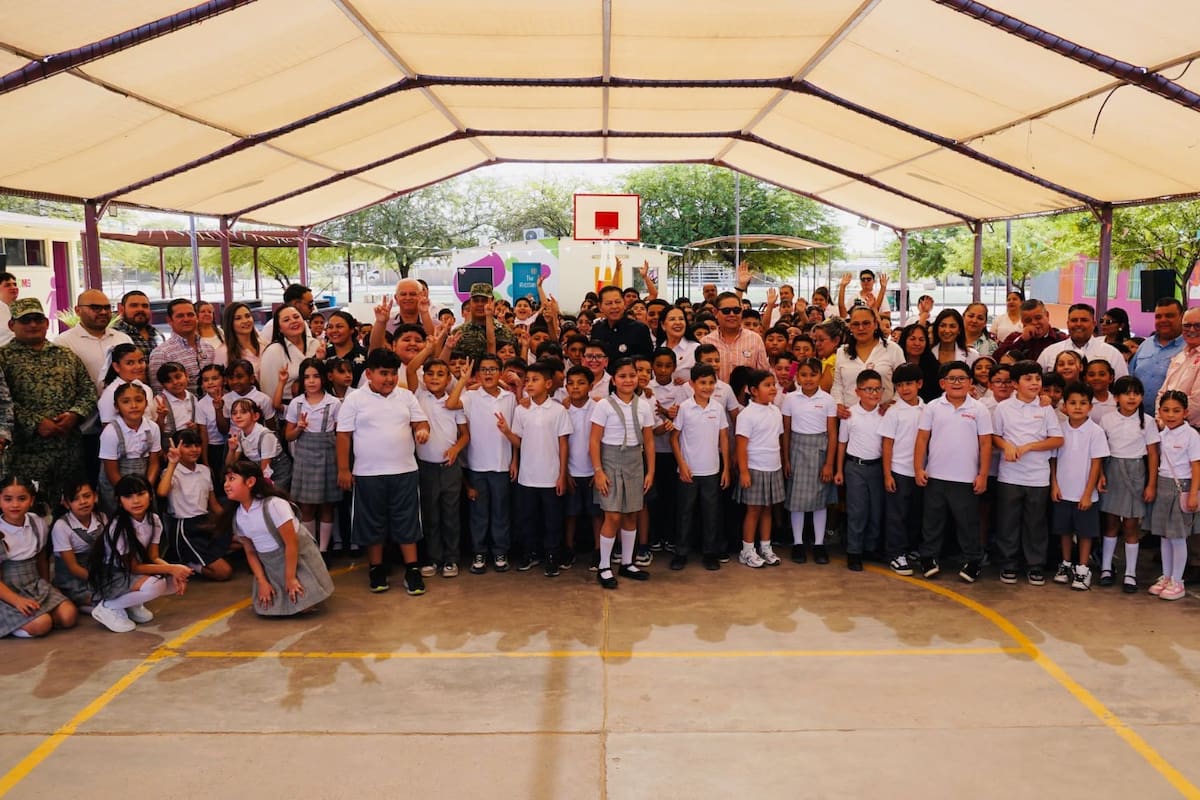 Regresan 49 mil estudiantes a las aulas de San Luis Río Colorado