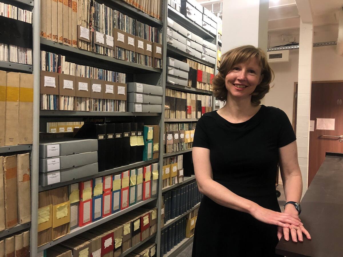 Creada durante la Gran Guerra para enviar libros a los soldados, la Biblioteca Americana de París fue durante la Segunda Guerra Mundial un pequeño foco de resistencia ante los nazis, como revela la estadounidense Janet Skeslien Charles en su última novela. EFE/ María Díaz Valderrama