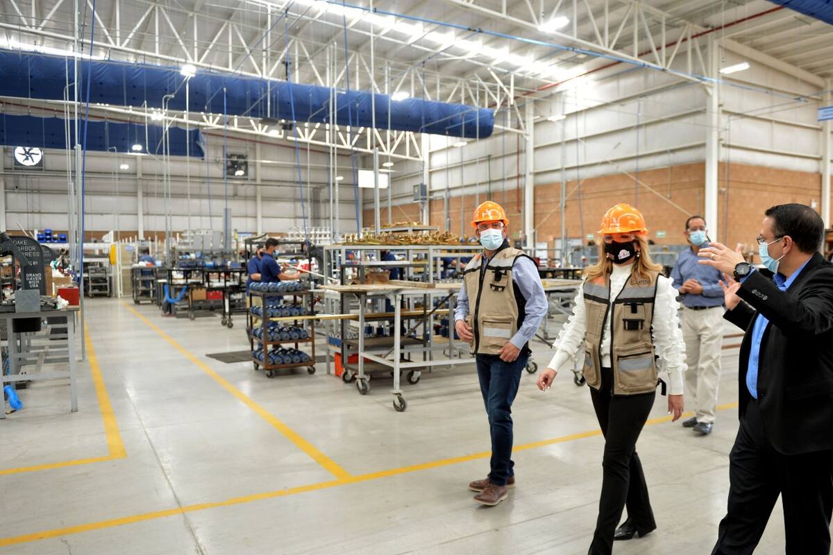 Inauguran fábrica de computación en Sonora