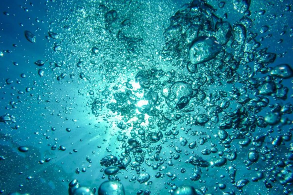 Crean un sonido con tanta fuerza que logra evaporar el agua